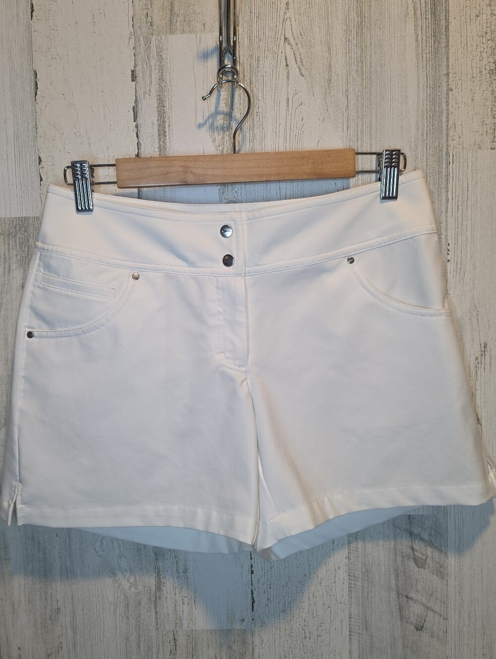 Slazenger Women’s Golf Shorts Size 4 White Stretch Double Snap Athletic Preppy